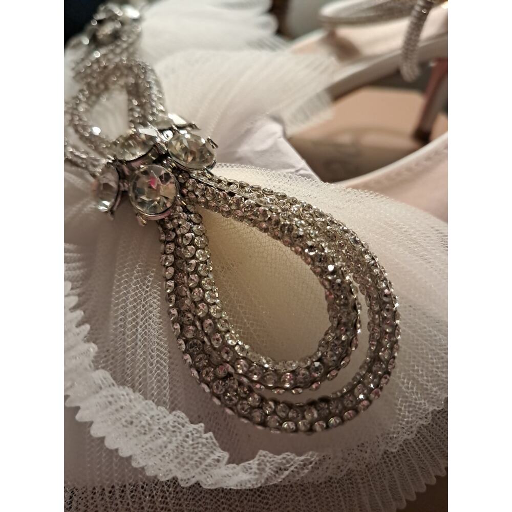 Perphy White Heels With Rhinestones Size 6 - Picture 5 of 6